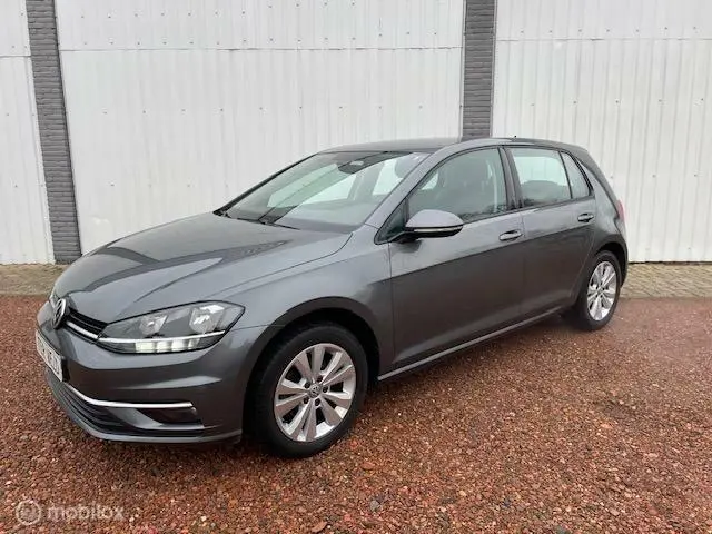 Volkswagen Golf 2