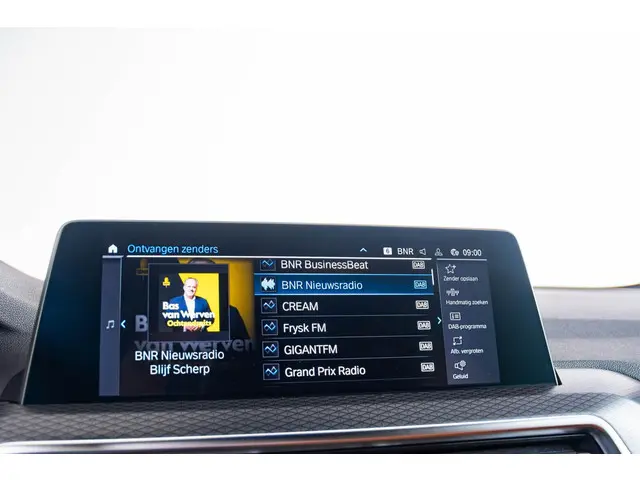 BMW X3 xDrive30e 2022 Hybride Benzine 51