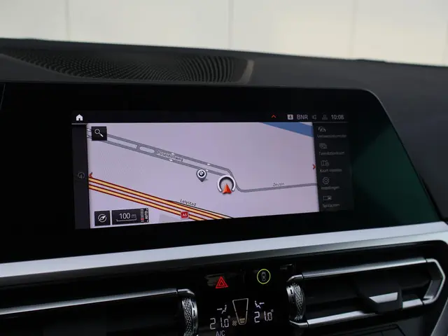 BMW 2 Serie Coupé M240i xDrive 2022 Benzine 31