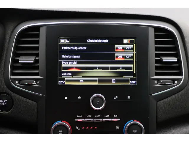 Renault Mégane Estate 1.3 TCe Limited 2019 Benzine 43