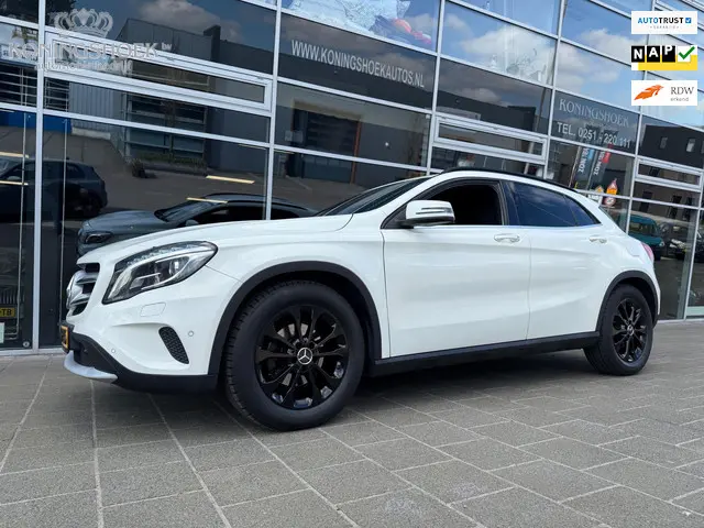 Mercedes-Benz GLA 200 Ambition Automaat 2014 Benzine