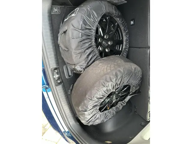Kia Niro 1.6 GDi Hybrid DynamicLine 2020 Hybride Benzine 31