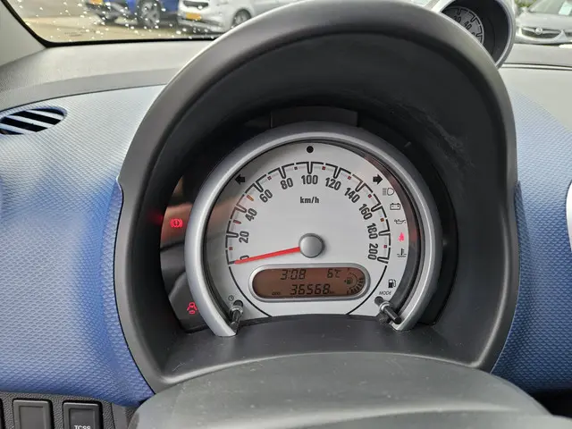 Opel Agila 1.0 Edition,frisse auto,lage km! 2012 Benzine 16