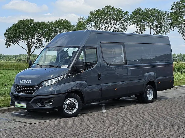 Iveco Daily 35C18 2021 Diesel 2