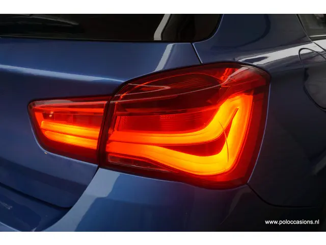 BMW 1 Serie 118i 2018 Benzine 24