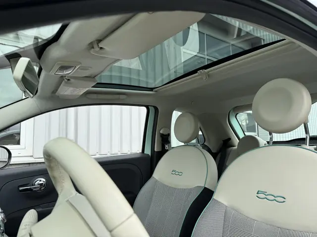 Fiat 500 1.2 Lounge 2015 Benzine 11