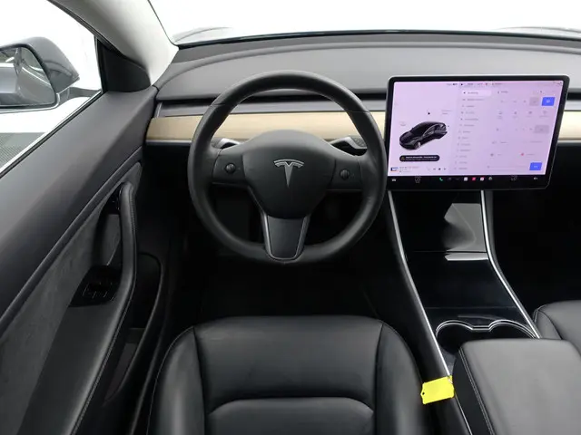 Tesla Model 3 Long Range AWD 75 kWh- 2019 Elektrisch 6