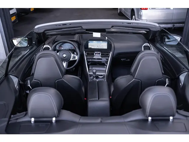 BMW 8 Serie 840d xDrive High Executive 2020 Diesel 49