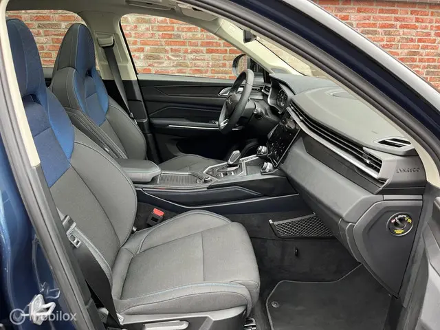 Lynk & Co 01 1.5 2022 Hybride Benzine 26