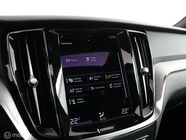 Volvo S60 2.0 B4 R-Design|Blis| panodak|adapt 2021 Benzine 25