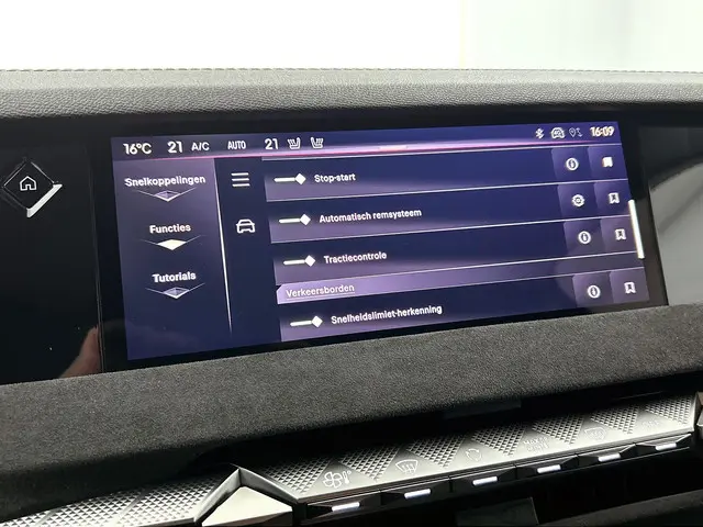 DS DS 4 1.2 PureTech Performance Line+ 2023 Benzine 16