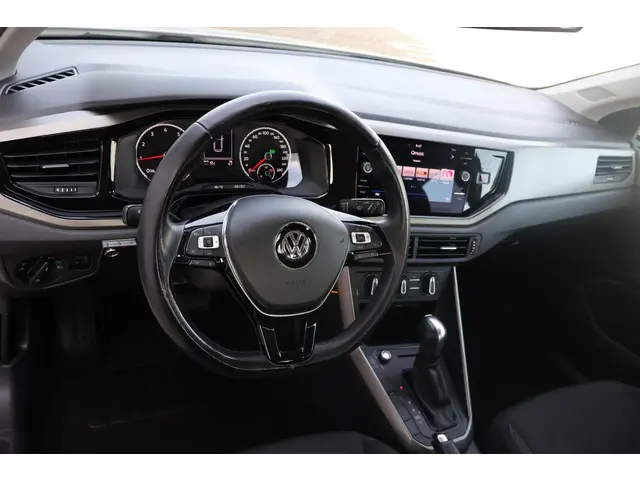 Volkswagen Polo 1.0 TSI Comfortline 2020 Benzine 11