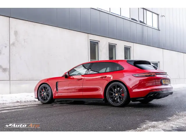 Porsche Panamera Sport Turismo 4.0 GTS 2019 Benzine 10