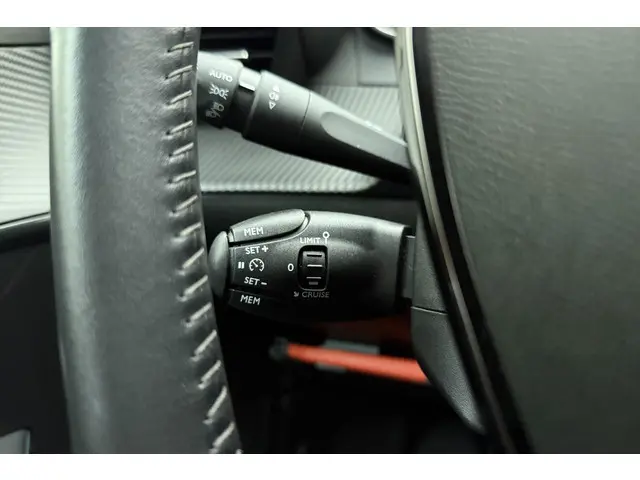 Peugeot e-208 EV Allure 50 kWh 2022 Elektrisch 22