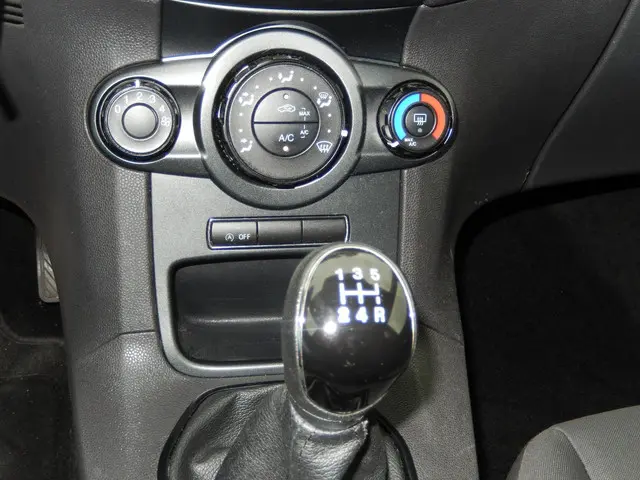 Ford Fiesta 1.0 Style AIRCO NAVI 2016 Benzine 18