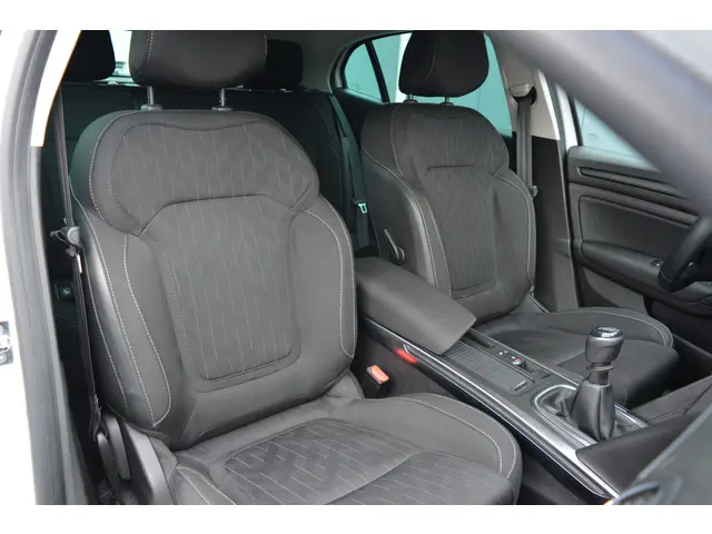 Renault Mégane 1.3 TCe Limited 2020 Benzine 11