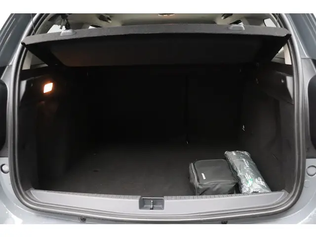 Dacia Duster 1.3 TCe 150 EDC Extreme 2023 Benzine 16