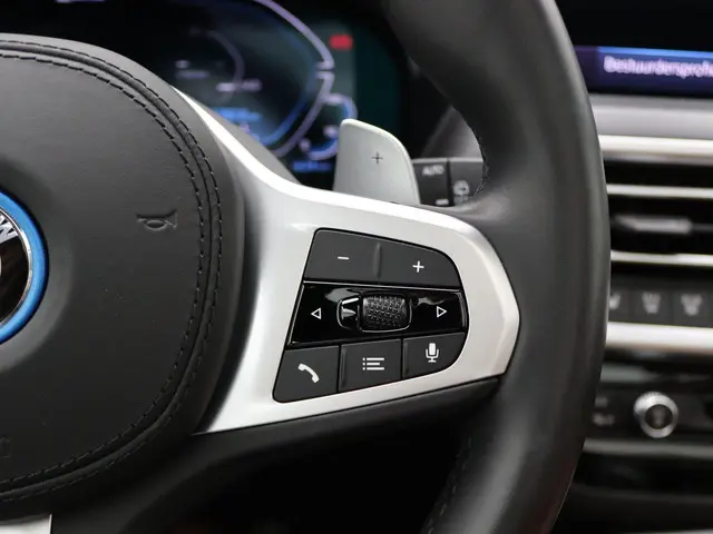 BMW X3 xDrive30e 2022 Hybride Benzine 20