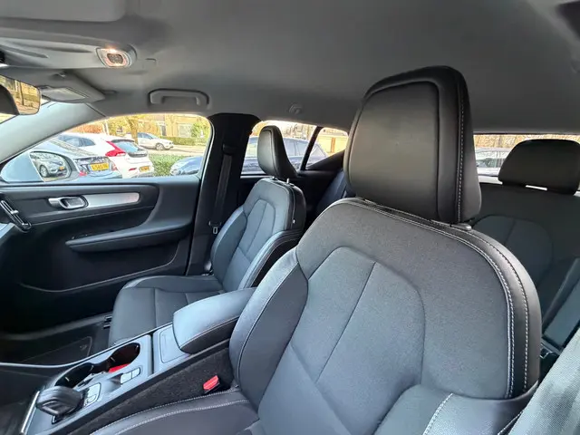 Volvo XC40 1.5 T3 Momentum Pro 2019 Benzine 16