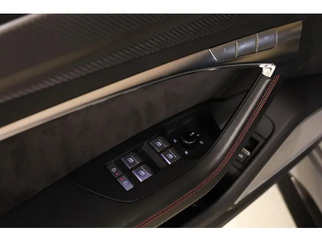 Audi RS6 A6 Avant TFSI quattro 2020 Benzine 48