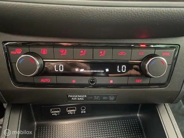 SEAT Ibiza 1.0 TSI FR Business Intense 2019 Benzine 24