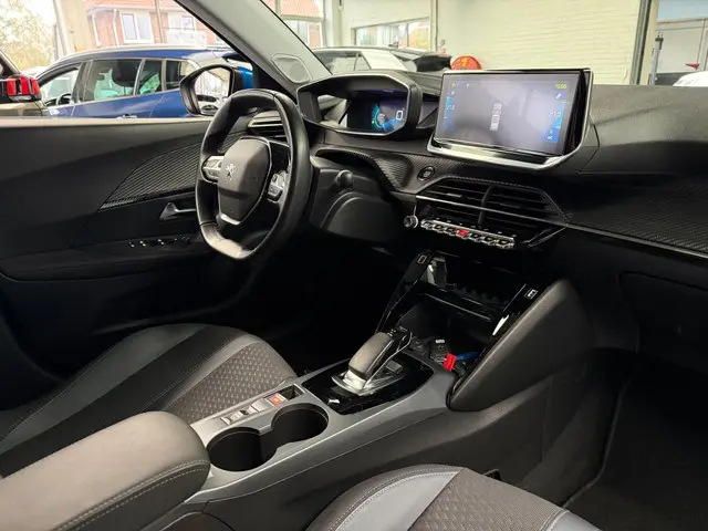 Peugeot e-2008 EV Allure 50 kWh 2020 Elektrisch 22