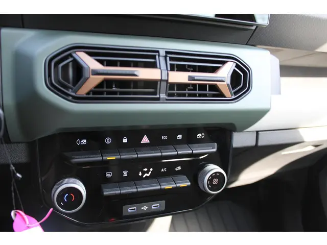 Dacia Spring Extreme 65 26.8 kWh 2025 Elektrisch 26