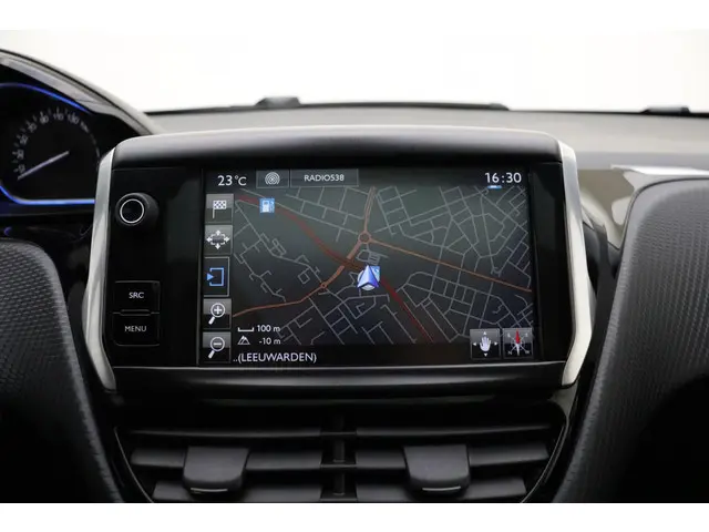 Peugeot 2008 1.2 PureTech Allure 2016 Benzine 26