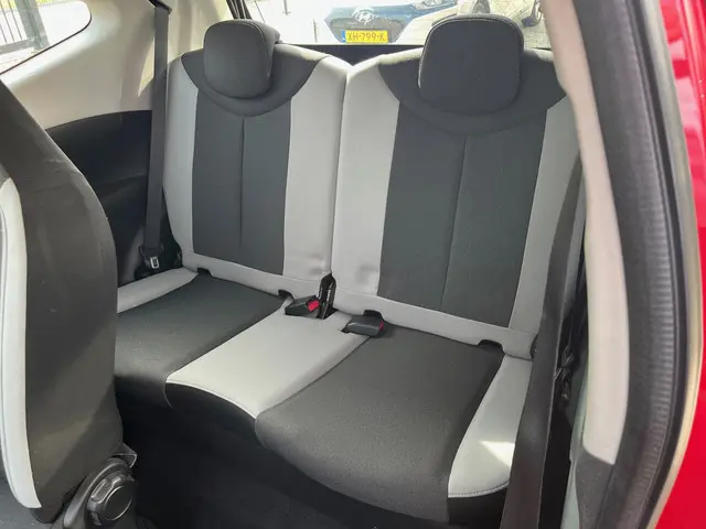 Toyota Aygo 1.0 VVT-i x , Airco, Led, Zuinig 2016 Benzine 16