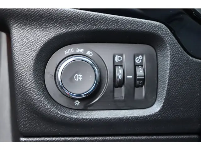 Opel Corsa 1.2 Edition org. NL 2021 Benzine 19