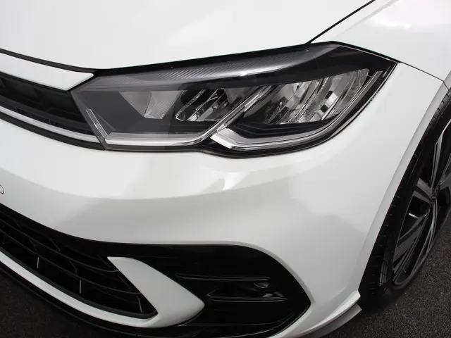Volkswagen Polo 1.0 TSI R-Line DSG 2023 Benzine 15