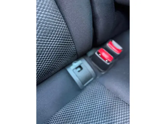 Nissan QASHQAI 1.2 N-Connecta Panorama 2017 Benzine 31