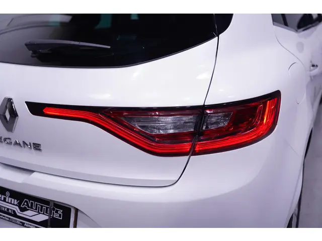 Renault Mégane 1.3 TCe Limited 2019 Benzine 16