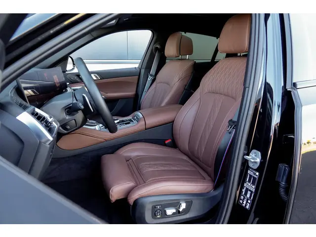 BMW X6 xDrive30d 2024 Diesel 7