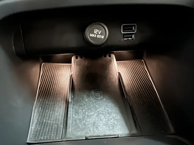 Volvo XC40 1.5 T3 Momentum Pro 2020 Benzine 35