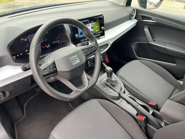 SEAT Ibiza 1.0 TSI Style Business Connect 2024 Benzine 13