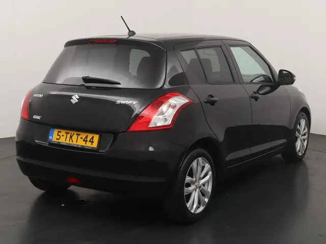 Suzuki Swift 1.2 Exclusive Automaat 2014 Benzine 5