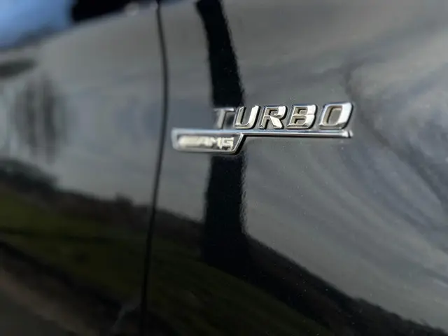 Mercedes-Benz CLA AMG 45 4MATIC 2015 Benzine 13