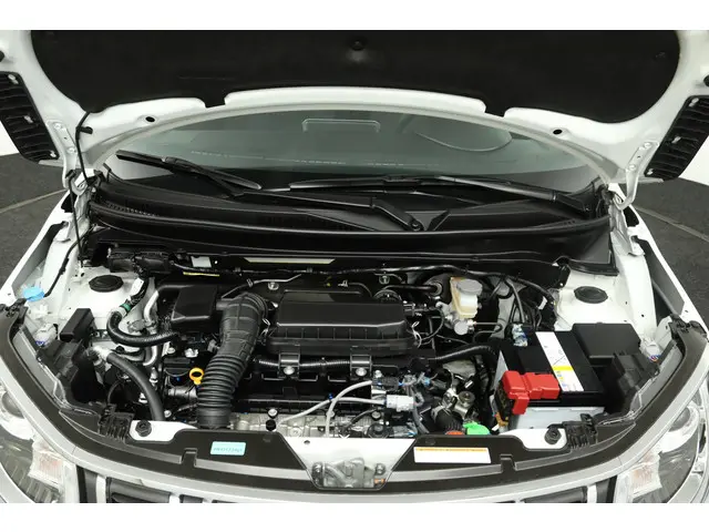 Suzuki Ignis 1.2 Smart Hybrid Style 2024 Benzine 35