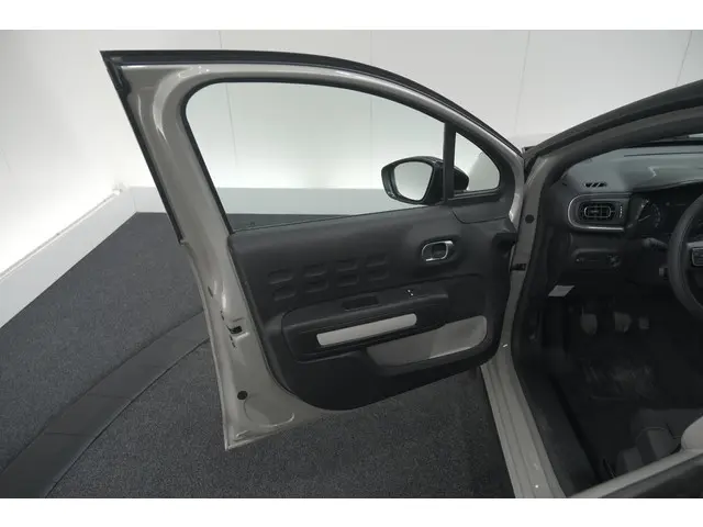 Citroën C3 PureTech 82 C-Series 2022 Benzine 57