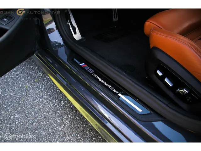 BMW M5 5-serie Competition 2020 Benzine 37