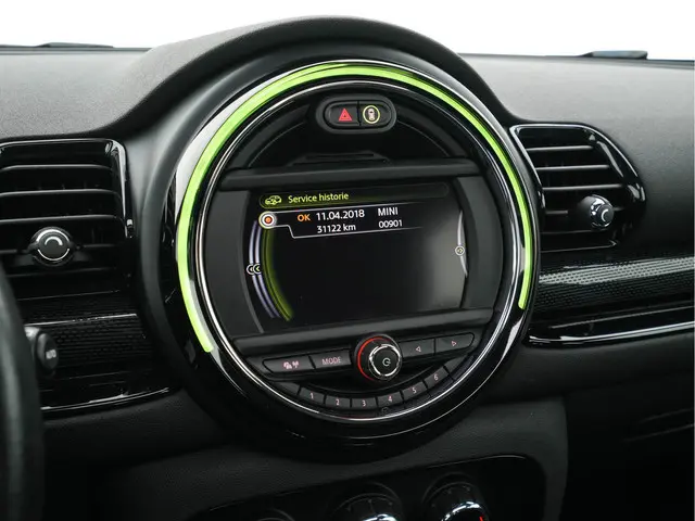 MINI Clubman Mini 1.5 Cooper Business 2015 Benzine 19