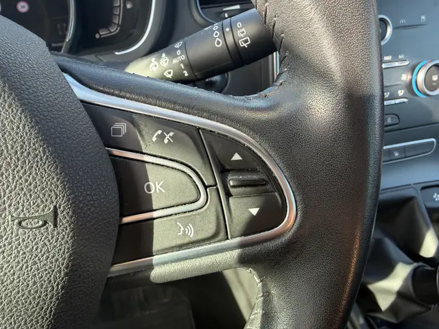 Renault Scénic 1.3 TCe Intens 2018 Benzine 10