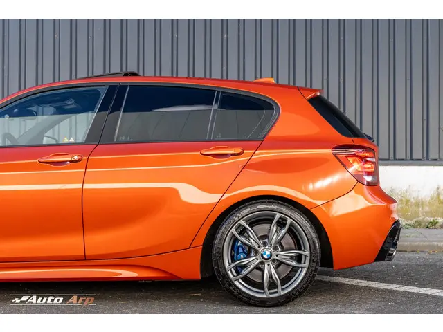 BMW 1 Serie M135i xDrive High Executive 2013 Benzine 12