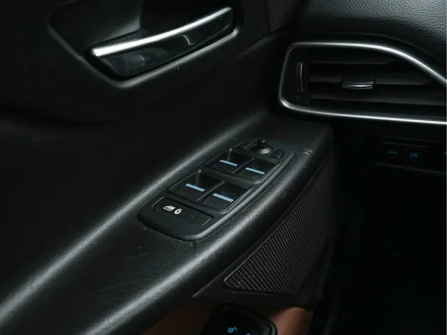 Jaguar XE 2.0 D Pure In-Control-Pack 2016 Diesel 19