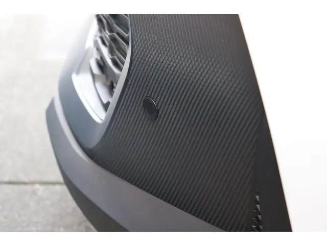 Toyota C-HR 1.8 Hybrid 140 Dynamic 2025 Hybride Benzine 29