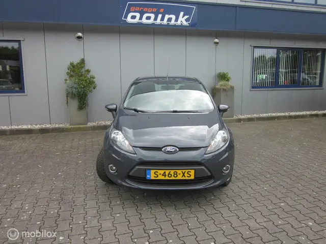 Ford Fiesta 1.25 2012 Benzine 3
