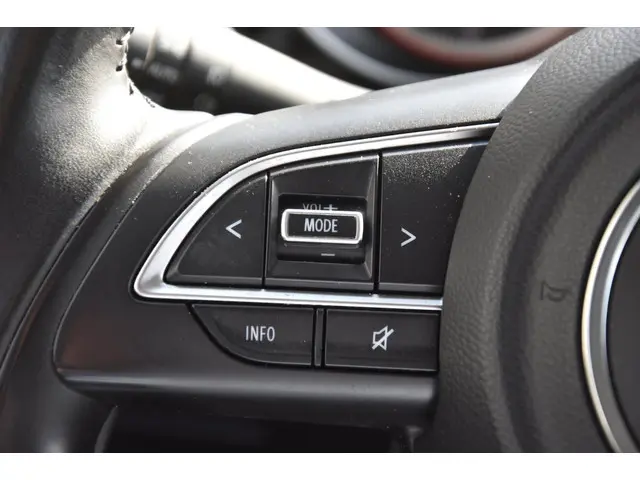 Suzuki Swift 1.2 Style Smart Hybrid 2021 Hybride Benzine 9