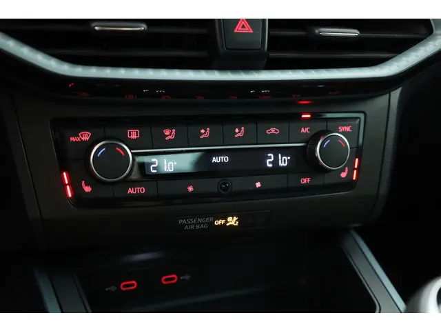 SEAT Arona 1.0 TSI Xperience 2021 Benzine 15