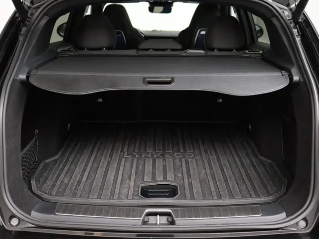 Lynk & Co 01 1.5 2023 Hybride Benzine 8